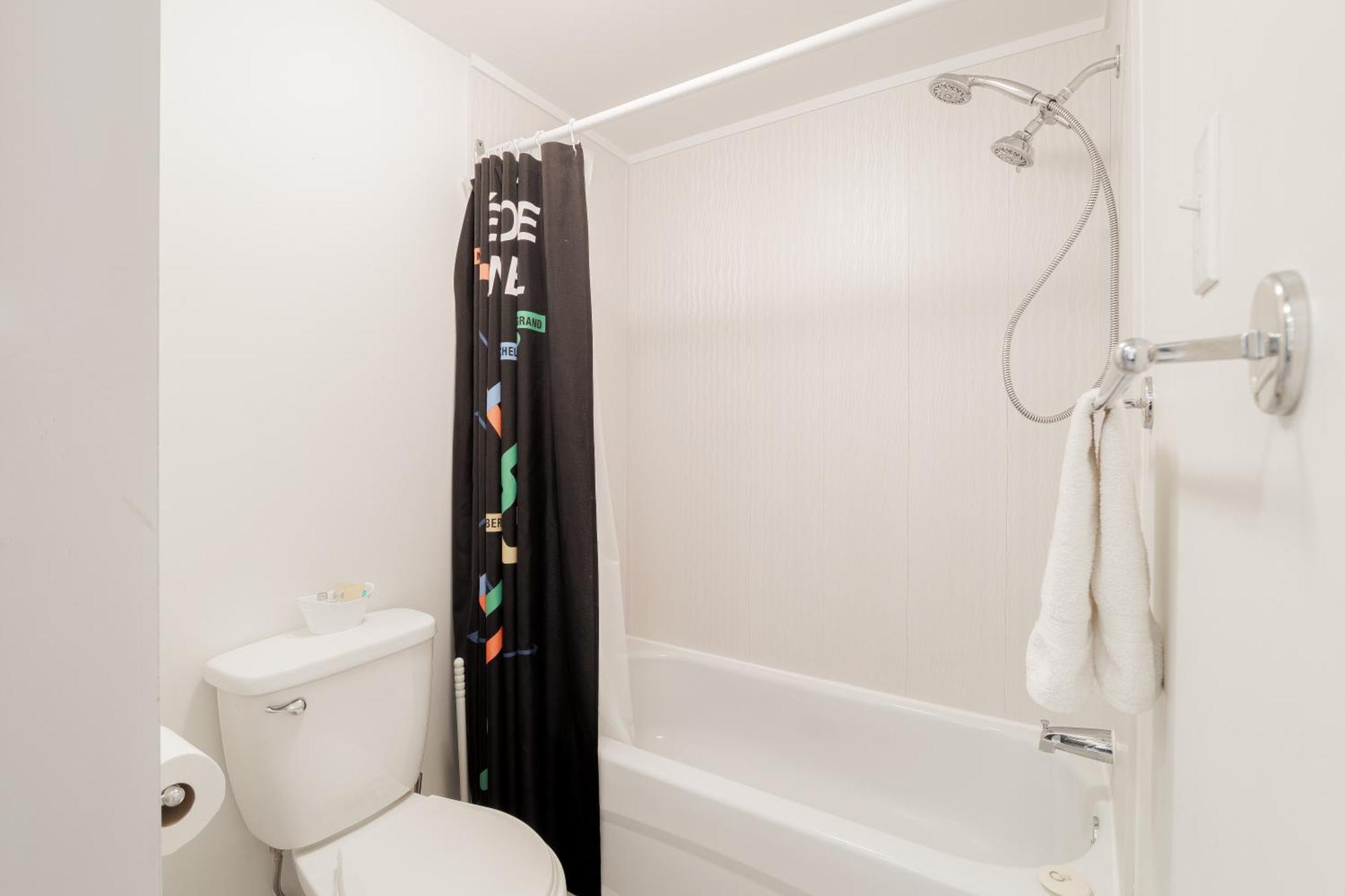 Апартаменты Chez Sarah: Montreal Themed Cozy Loft Экстерьер фото
